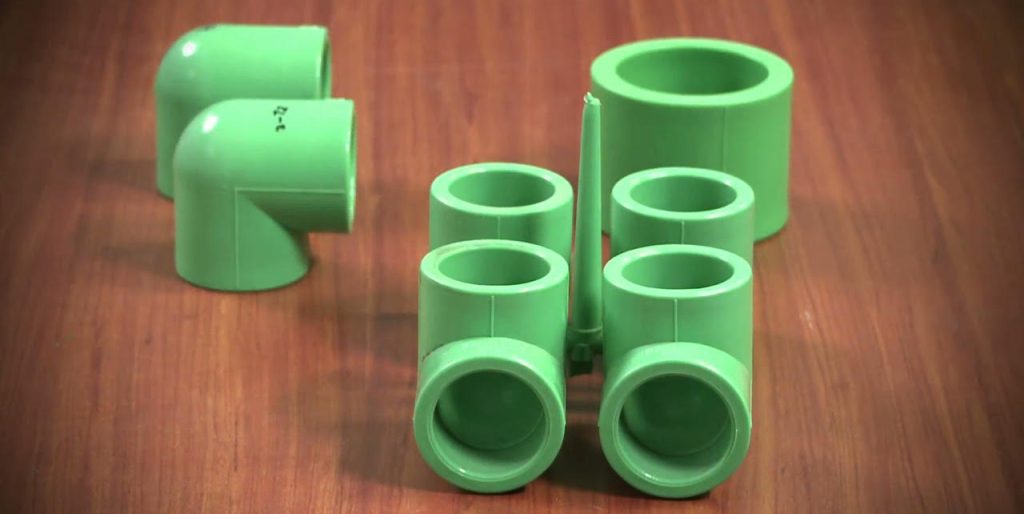Conexiones de Tubo Verde Polytex